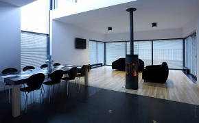 f1d19b_623153bc46f64c93ba5ba1924558c593